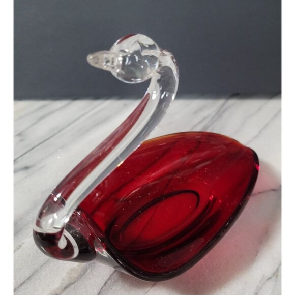 VTG DUNCAN MILLER Ruby Red Clear Pull Glass Swan Head Nut Trinket Candy Dish - Picture 1 of 10